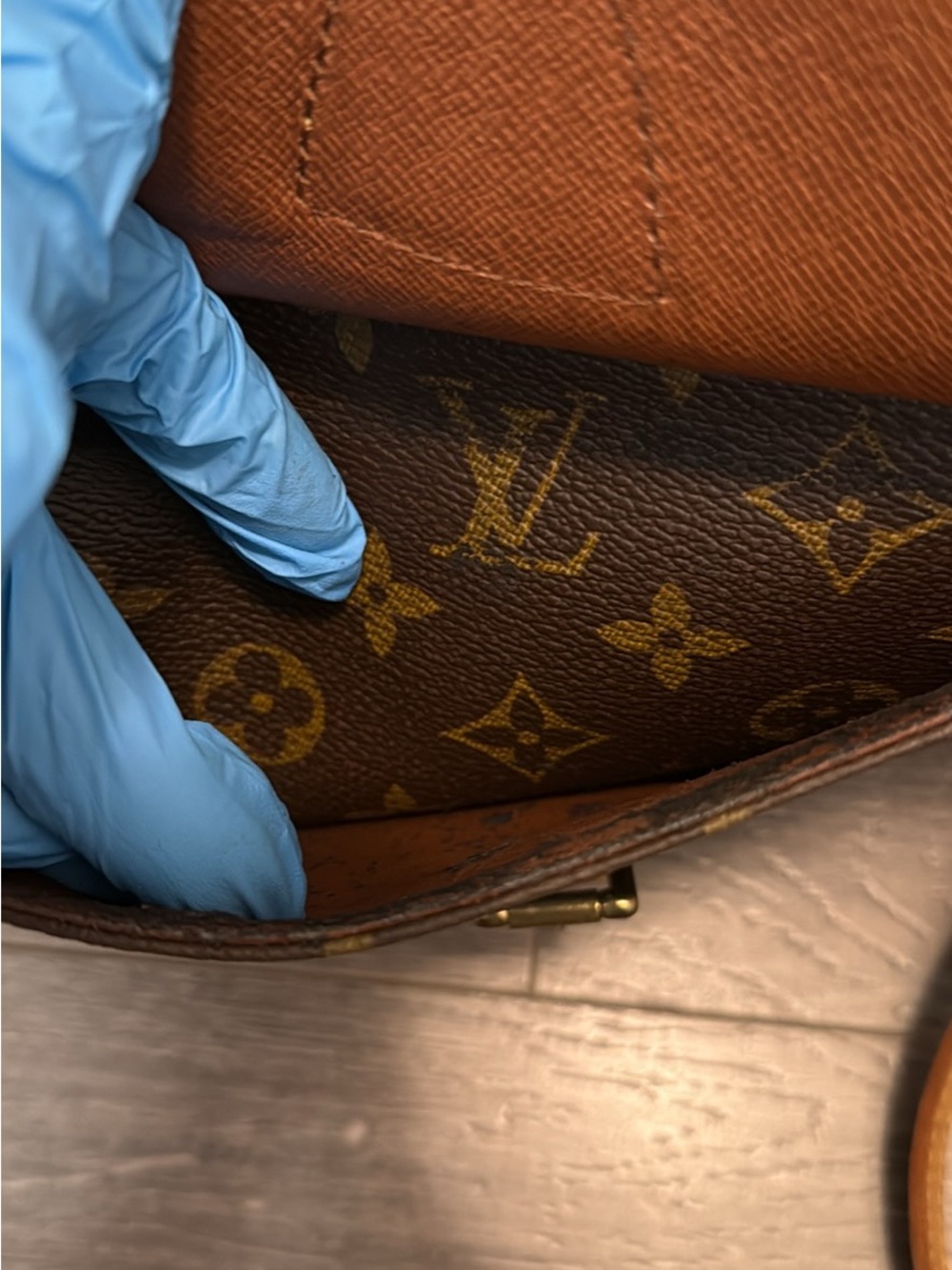 👜 Vintage Louis Vuitton Monogram Saint Cloud GM – Made in France - Picture 7 of 11
